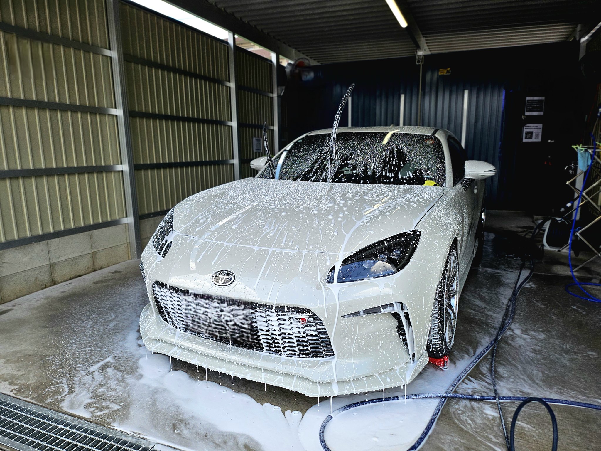 Self Car Wash 1on1 設備